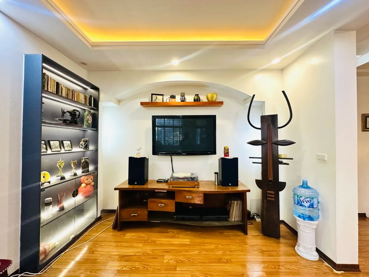 BÁN NHÀ PHÂN LÔ TRƯỜNG CHINH – NGÃ TƯ SỞ – GẦN ROYAL CITY, MIPEC – Ở NGAY