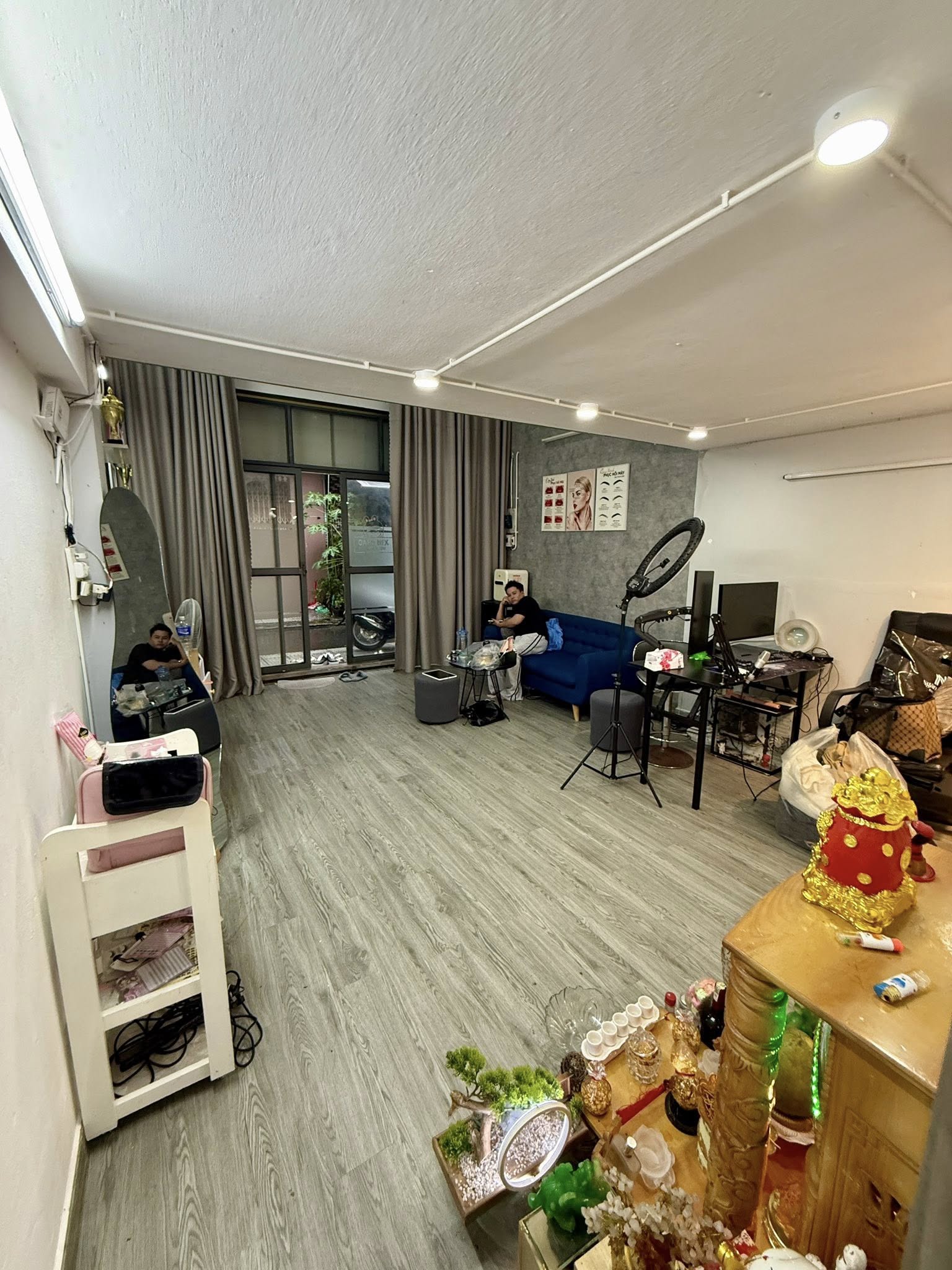 ► Nhà kiệt nhựa có lề sát Nguyễn Văn Linh, Ô tô đậu, Kinh doanh tốt, nhỉnh 6 tỷ