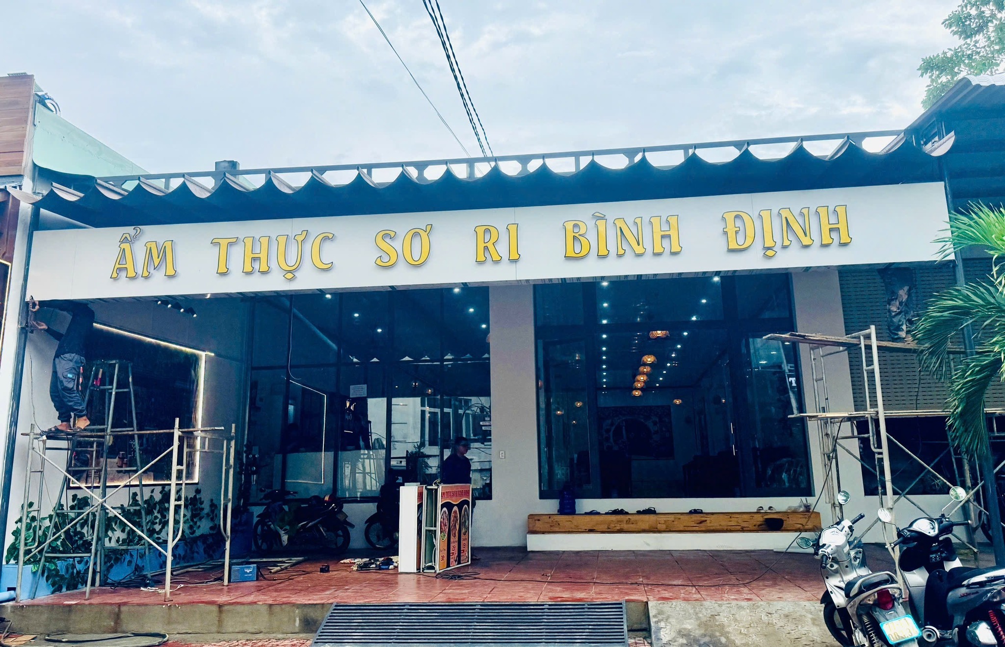 Sang nhượng mặt quán ẩm thực tại 09 Phan Đình Phùng,An Nhơn, Bình Định
