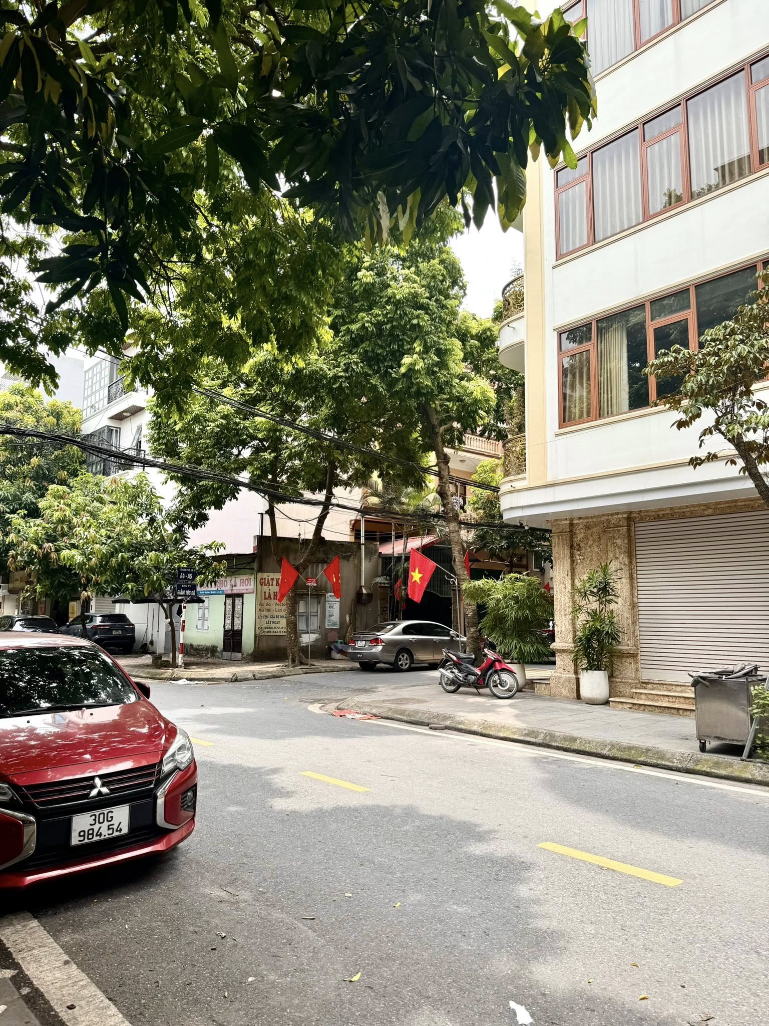 SIÊU PHẨM MẶT PHỐ TẠI GIANG BIÊN,LONG BIÊN 55M² - OTO TRÁNH- Ở SƯỚNG - ĐẦU TƯ SINH LỜI NGAY!