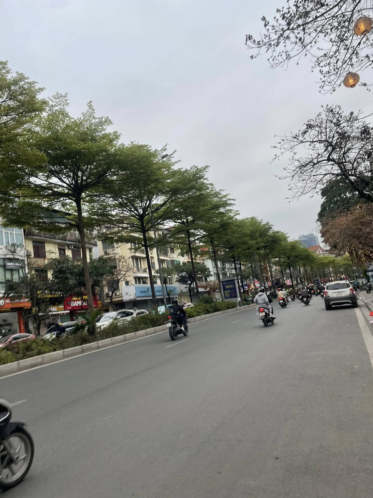 [Siêu hiếm] bán nhà mặt phố VIP khu Văn Cao – Liễu Giai, chỉ 270tr/m²