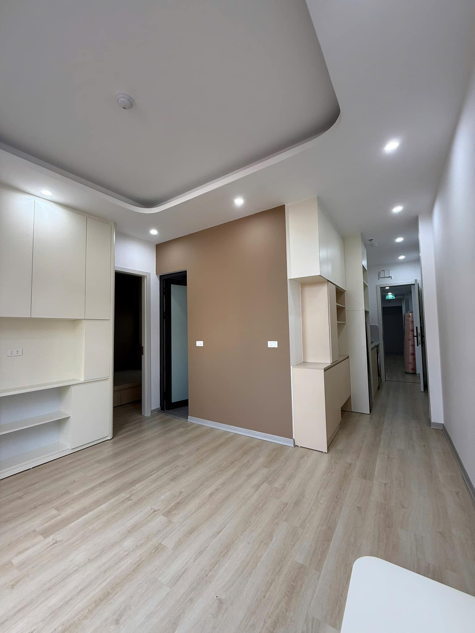 Căn hộ Dòng tiền 142m 7T, 23 phòng, CHÙA LÁNG, doanh thu 170tr, chỉ 37.8 tỷ