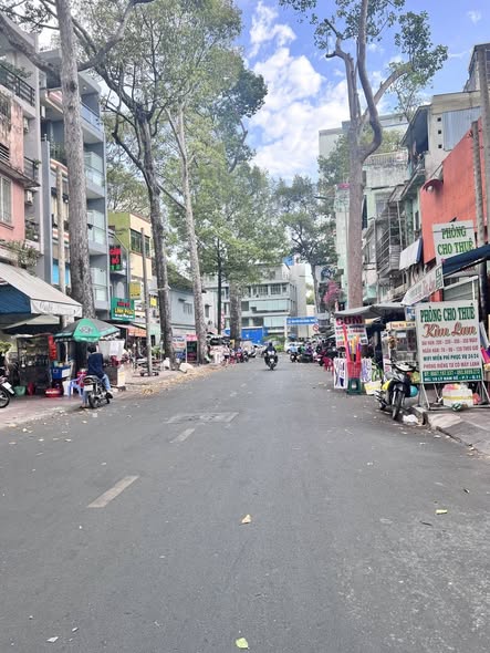 Nhà Mặt Tiền Đường Lý Nam Đế Quận 11 Phường 7 Cũ.