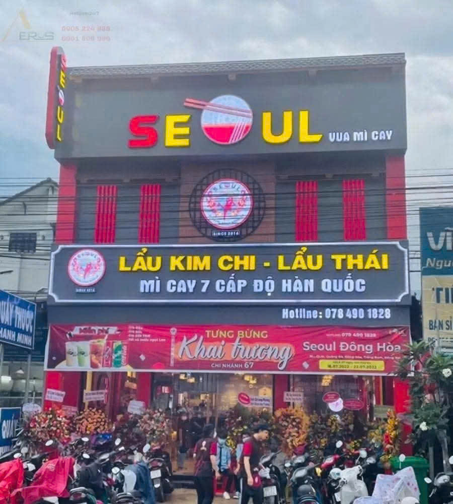 CHO THUÊ NHÀ PHỐ ĐỘI CẤN BA ĐÌNH HÀ NỘI Diện tích: 90m2 Mặt tiền: 8m