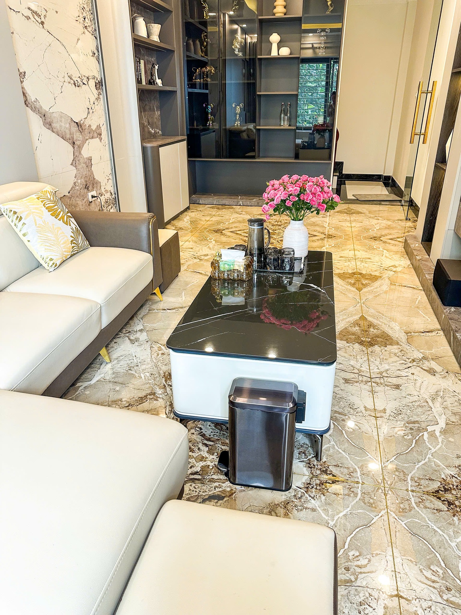 BÁN NHÀ TRUNG TÂM HOÀNG VĂN THÁI – VƯƠNG THỪA VŨ – 6 TẦNG THANG MÁY – NGÕ THÔNG – TIỆN ÍCH BAO QUANH – Ở HAY ĐẦU TƯ ĐỀU HỢP