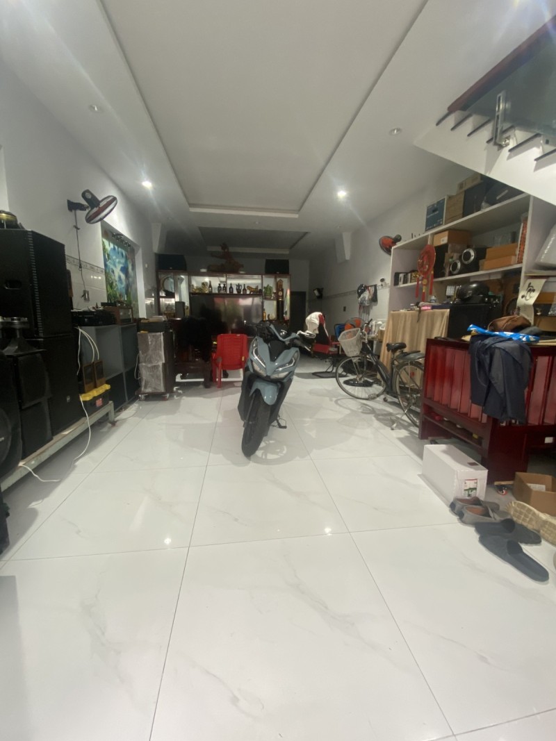 Bán nhà đường Tô Ngọc Vân, Linh Đông, Thủ Đức, 68m2, 4 tầng, 4PN, SH, 8,05 tỷ -