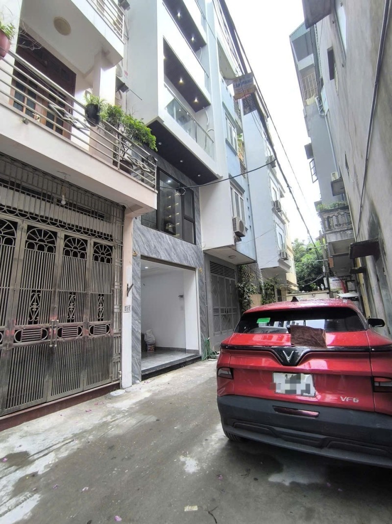 BÁN NHÀ ĐẸP SÀI ĐỒNG – 35M² X 7 TẦNG – THANG MÁY – FULL NỘI THẤT CAO CẤP – 11 TỶ – LONG BIÊN