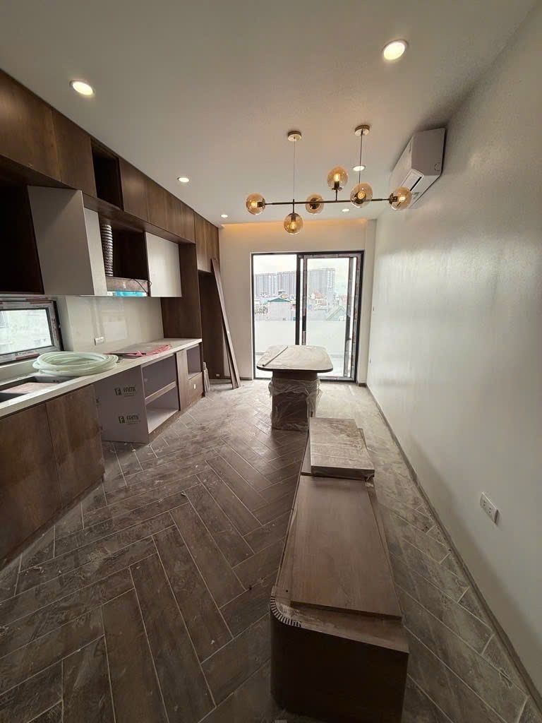 Ngọc Thụy – 37m² – 6 Tầng – Thang Máy – Ô Tô Vào Nhà – NHÀ MỚI KÍNH COONG – VỊ TRÍ TRUNG TÂM – HIẾM NHÀ BÁN