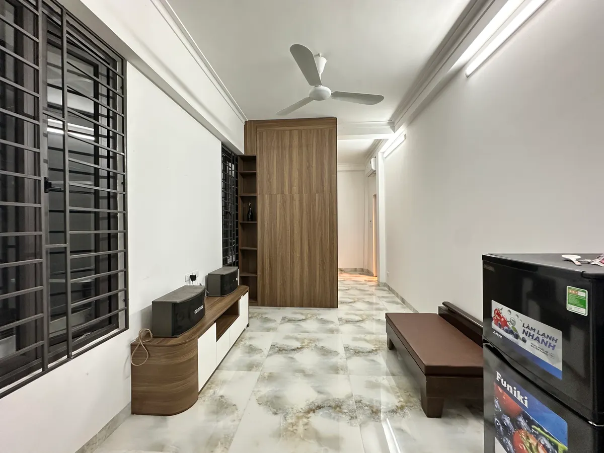 [209] DUY NHẤT SIÊU PHẨM CCMN GẦN HỒ HOÀNG CẦU FULL ĐỒ NỘI THẤT KHÉP KÍN.