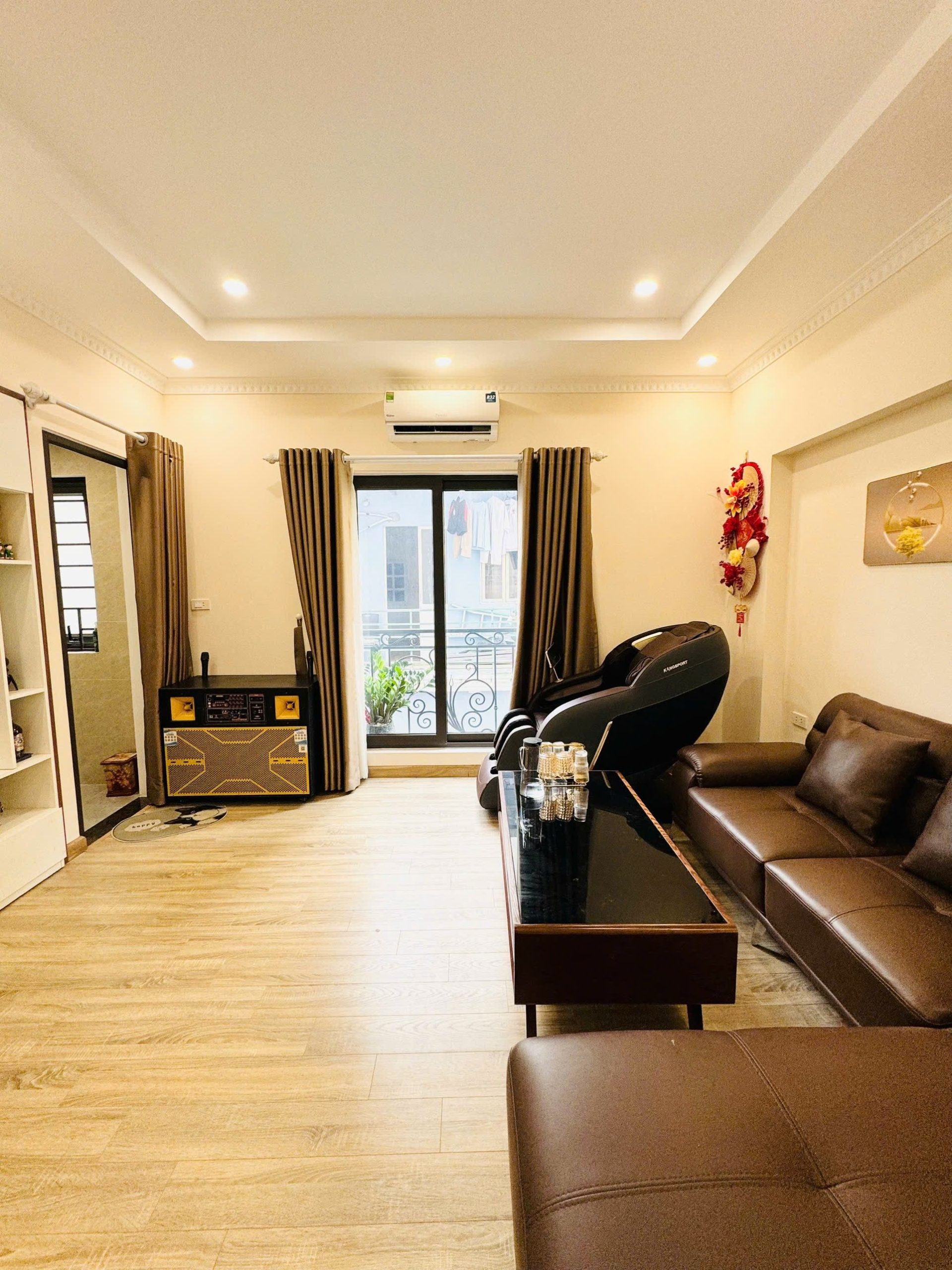 Ngọc Thụy – 37m² – Nhà Đẹp 5 Tầng – 7.7 Tỷ Ngõ 3 Gác – Tiện Ích Ngập Tràn – SĐCC