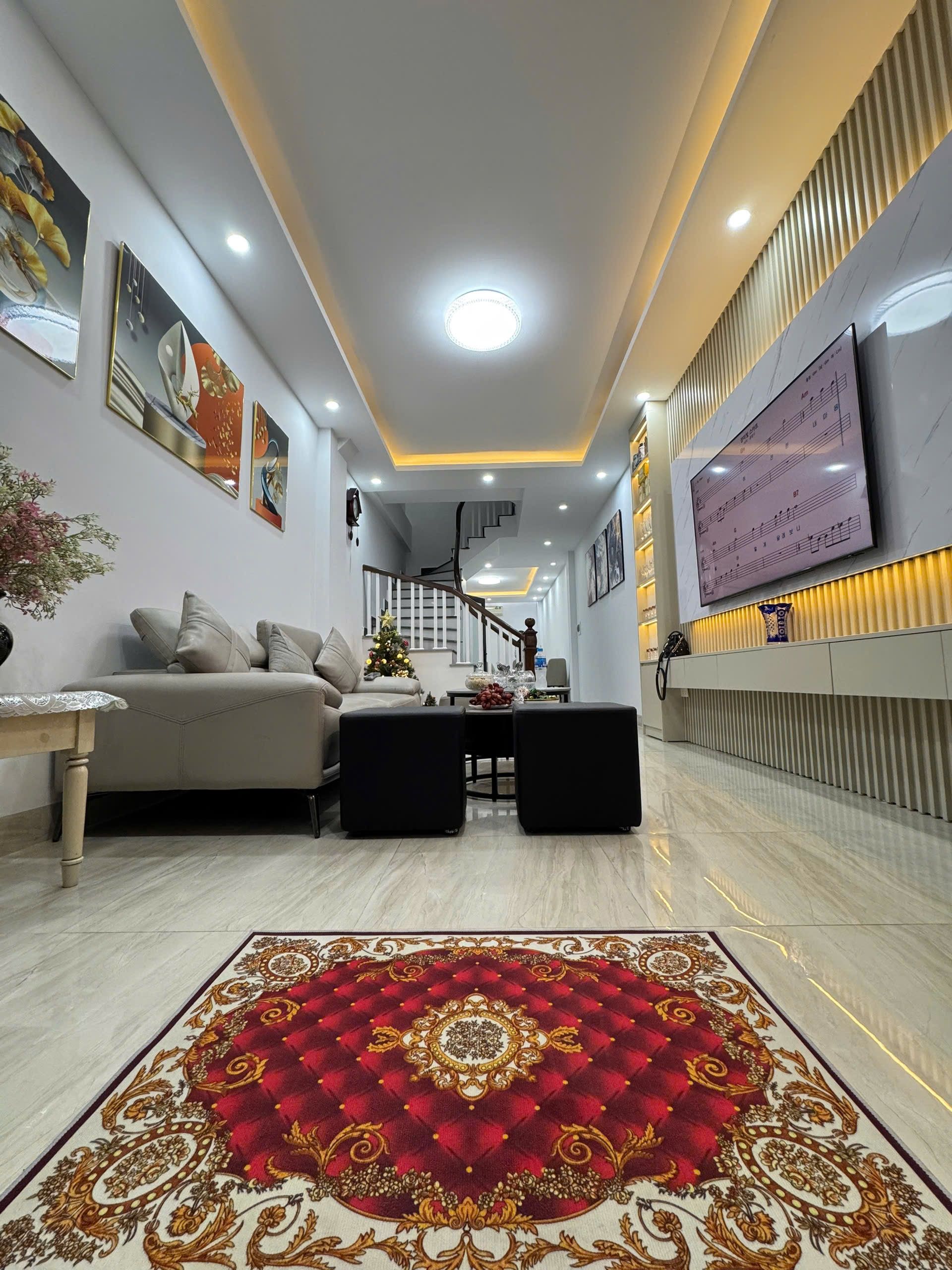 Bán nhà Lâm Du 57m², 5 tầng, full nội thất cao cấp – Vị trí đẳng cấp – Khu VIP Lâm Du