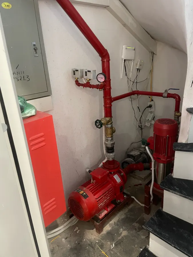 Bán Nhà Kim Giang. Hoàng Mai. 7 Tầng Thang Máy. DT 66m2. MT 5m. Giá 20.4 Tỷ.