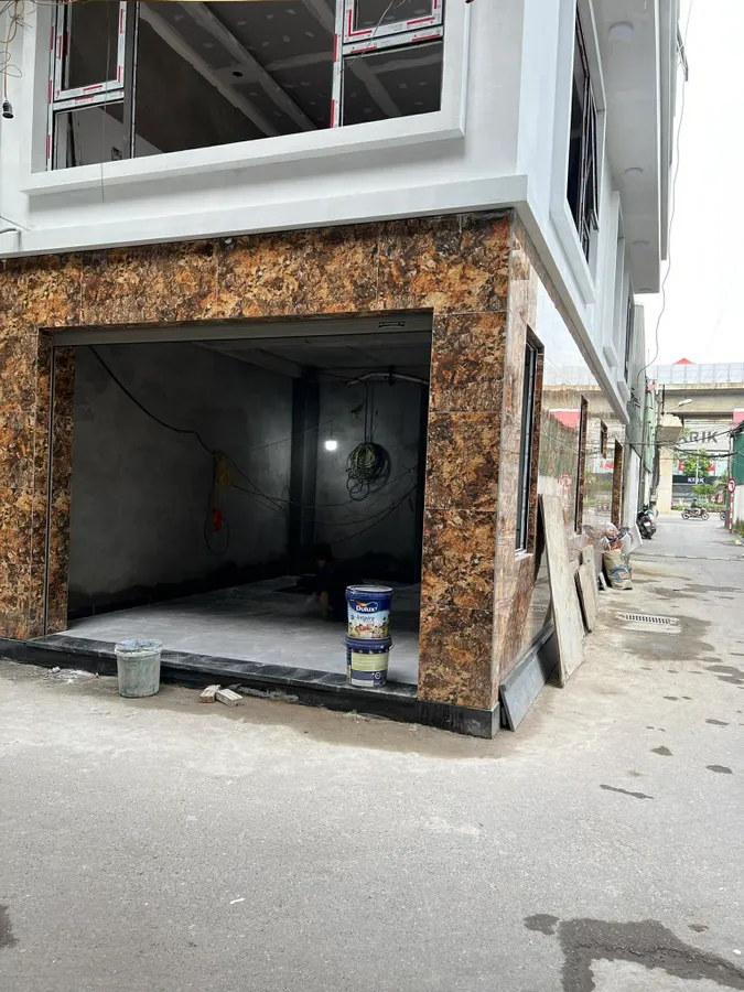 Bán Nhà Nguyễn Trãi. Thanh Xuân. Lô Góc. Ô Tô. 7 Tầng Thang Máy. DT 70m2. MT 6m. Giá 23.3 Tỷ