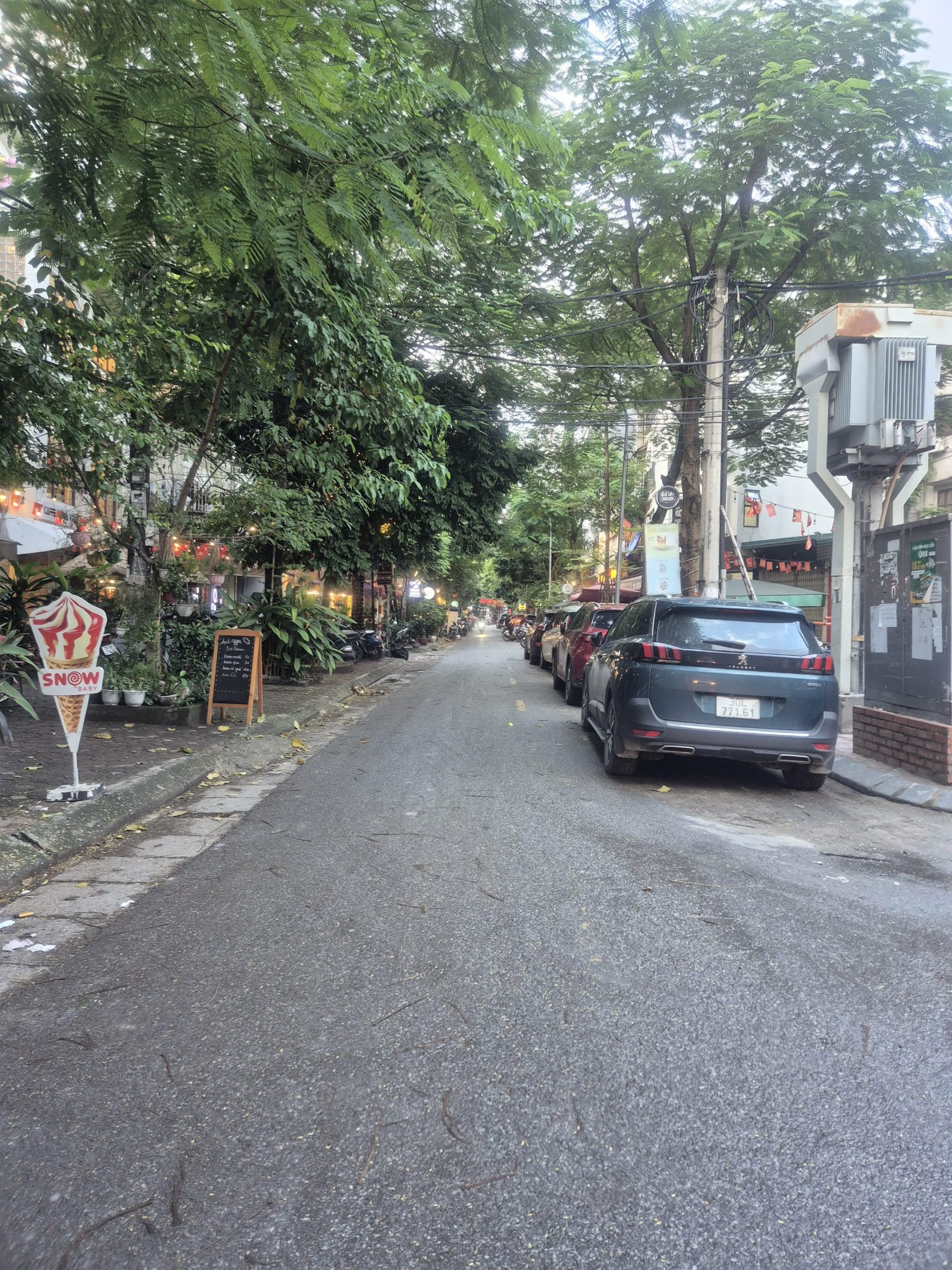 rrr Bạch Mai – Phân Lô Ô Tô Đỗ Cửa – 5 Tầng – Giá: 10,5 Tỷ