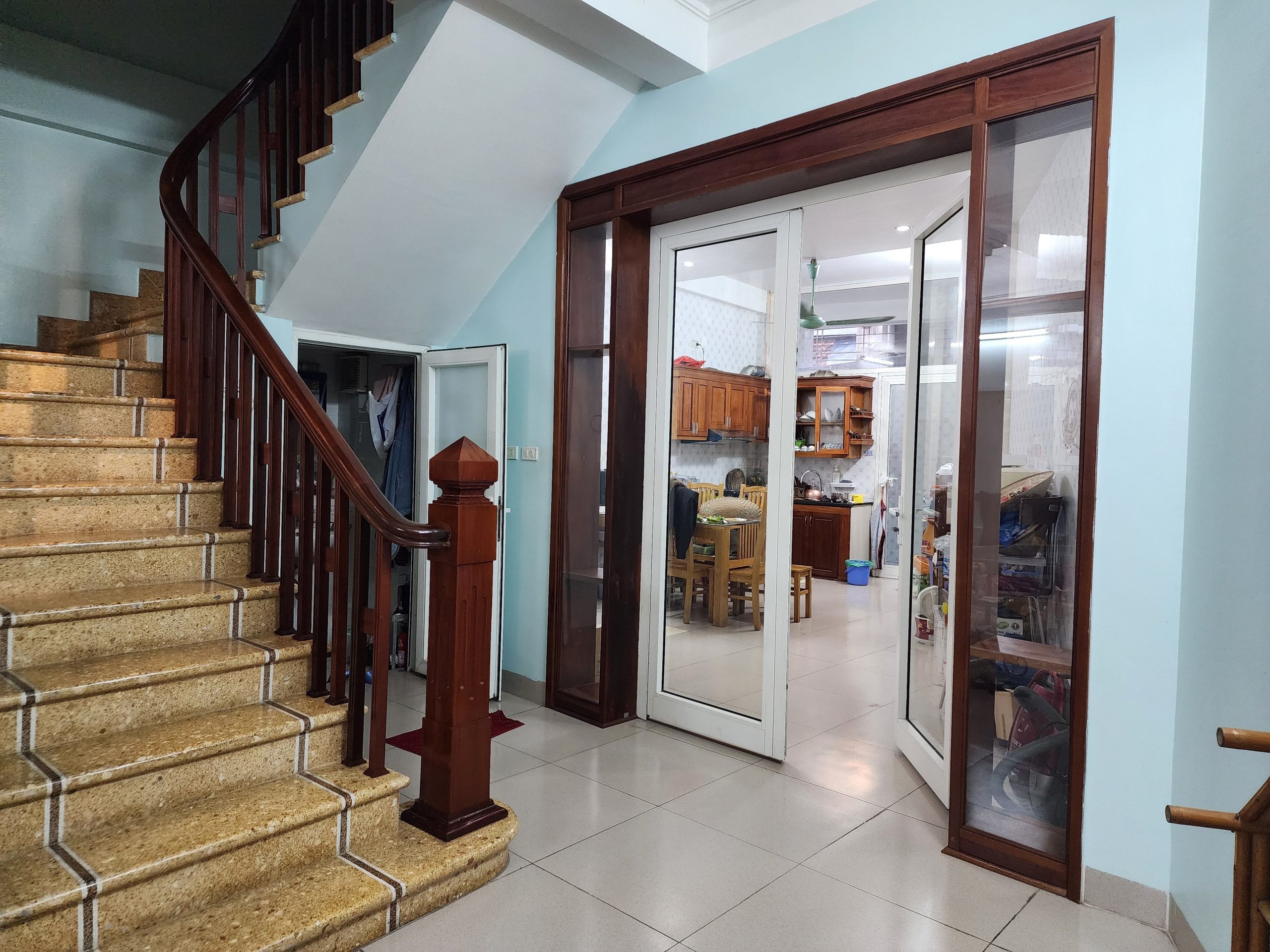 Nguyễn Văn Linh – 83m² – 5 tầng - LÔ GÓC – DIỆN TÍCH RỘNG – 6 NGỦ – NHÀ DÂN XÂY CHẮC CHẮN