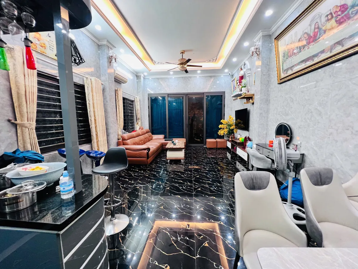 (852) Dòng tiền khủng - lô góc ngõ thông ô tô, MT 4,5m, 67m2, 7 tầng 12 phòng cho thuê