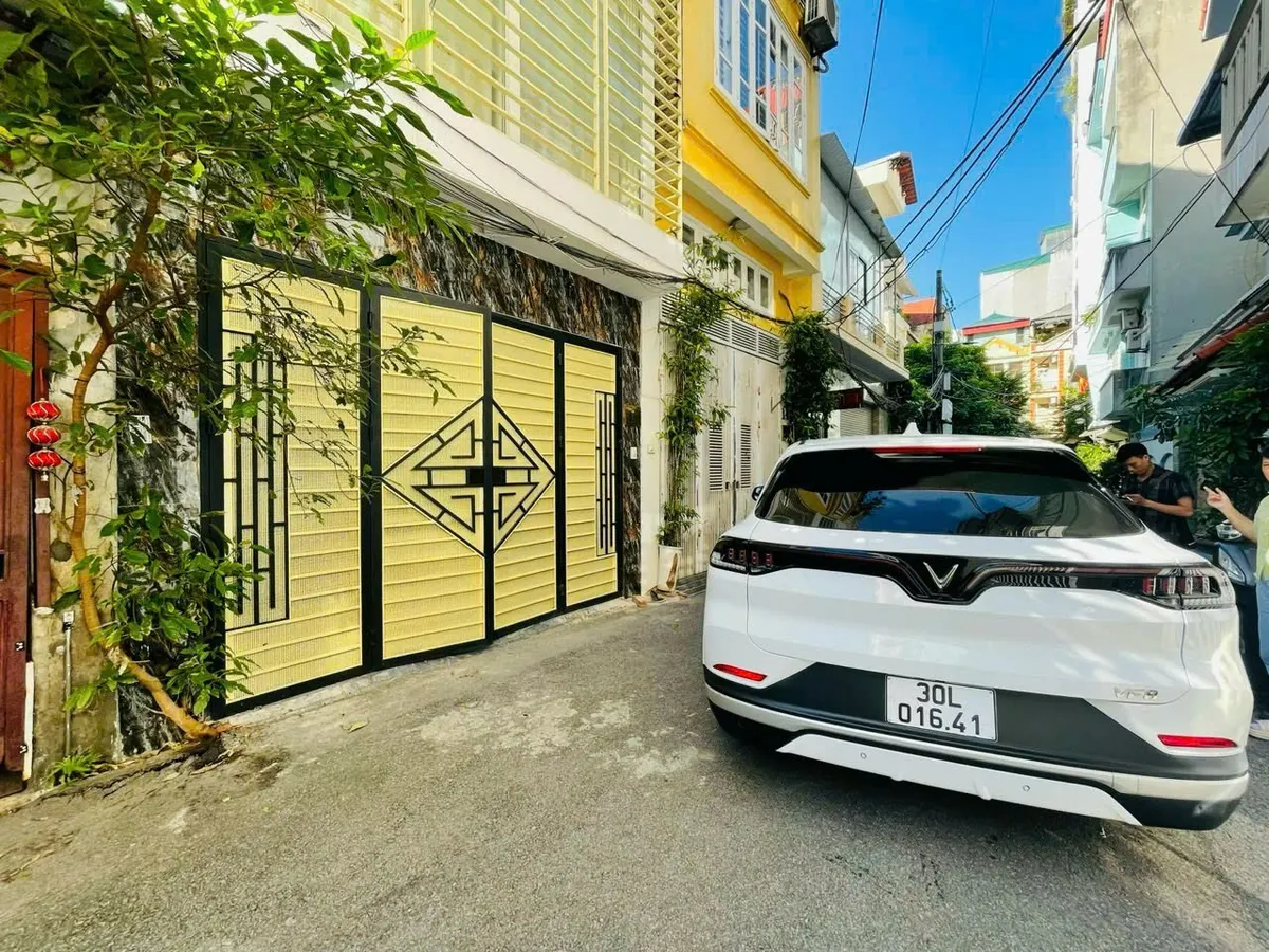 [259] BÁN NHÀ NGUYỄN KHÁNG CẦU GIẤY KD-OTO VÀO NHÀ-GIÁ ĐẦU TƯ-CỰC HIẾM, GIÁ 18.1 TỶ