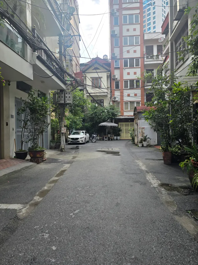 (243) Chính chủ bán gấp nhà gần phố Trường Chinh, ô tô tránh, 90m2 vị trí vàng trung tâm Thanh Xuân