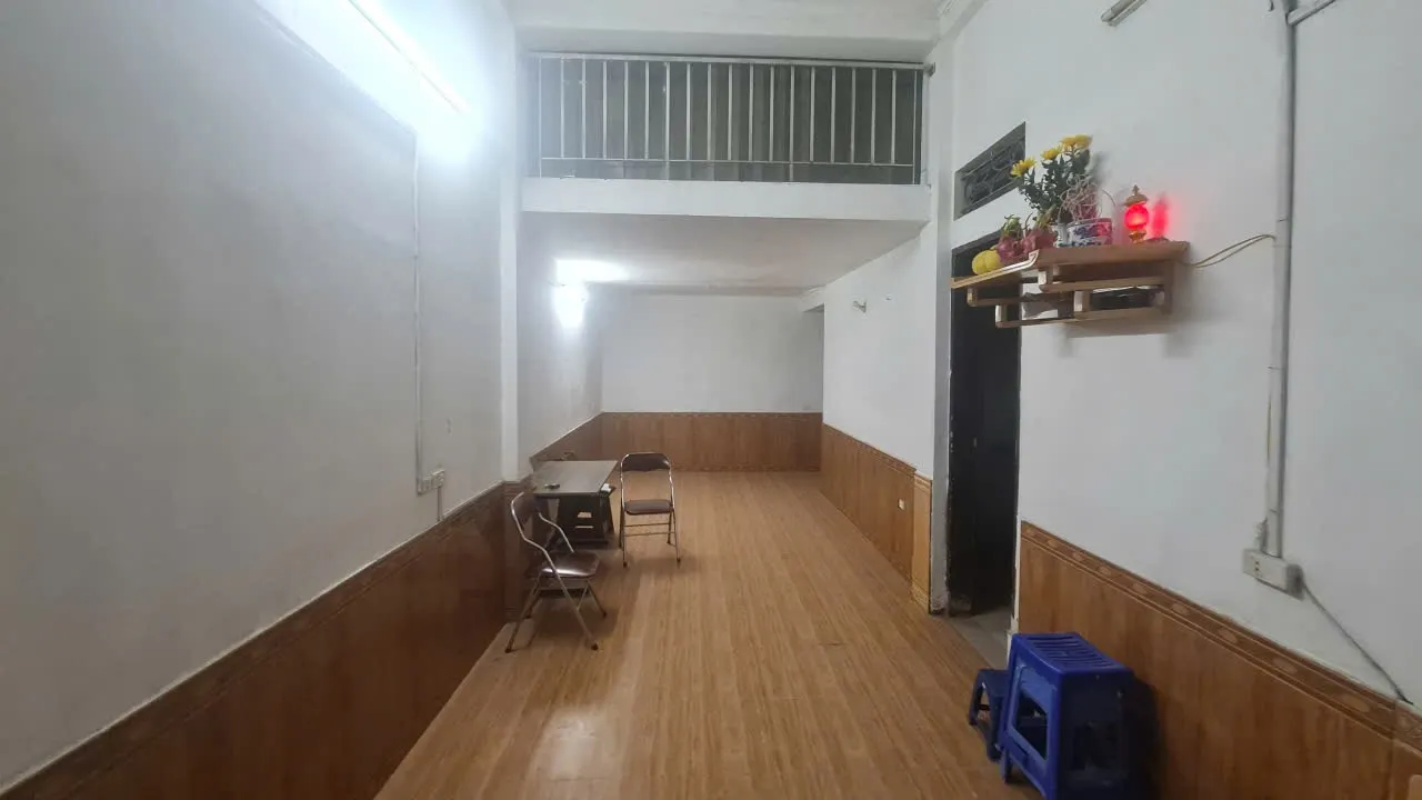 Bán Nhà Trịnh Đình Cửu. Hoàng Mai. Ô Tô. DT 45m2. MT 4.9m. 3 Tầng. Giá 9.86 Tỷ.