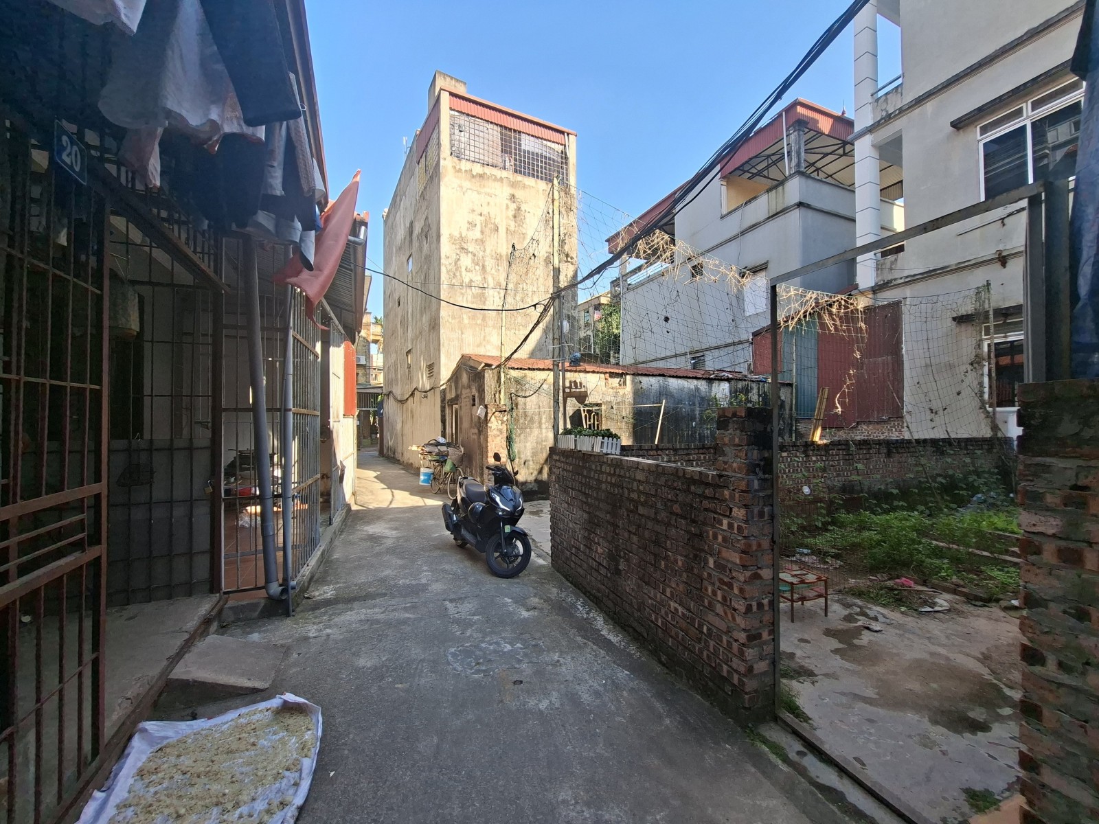 Bán đất ngõ 83 Phúc Lợi – Long Biên DT 37m² – MT 3.9m – Giá 4.2 tỷ