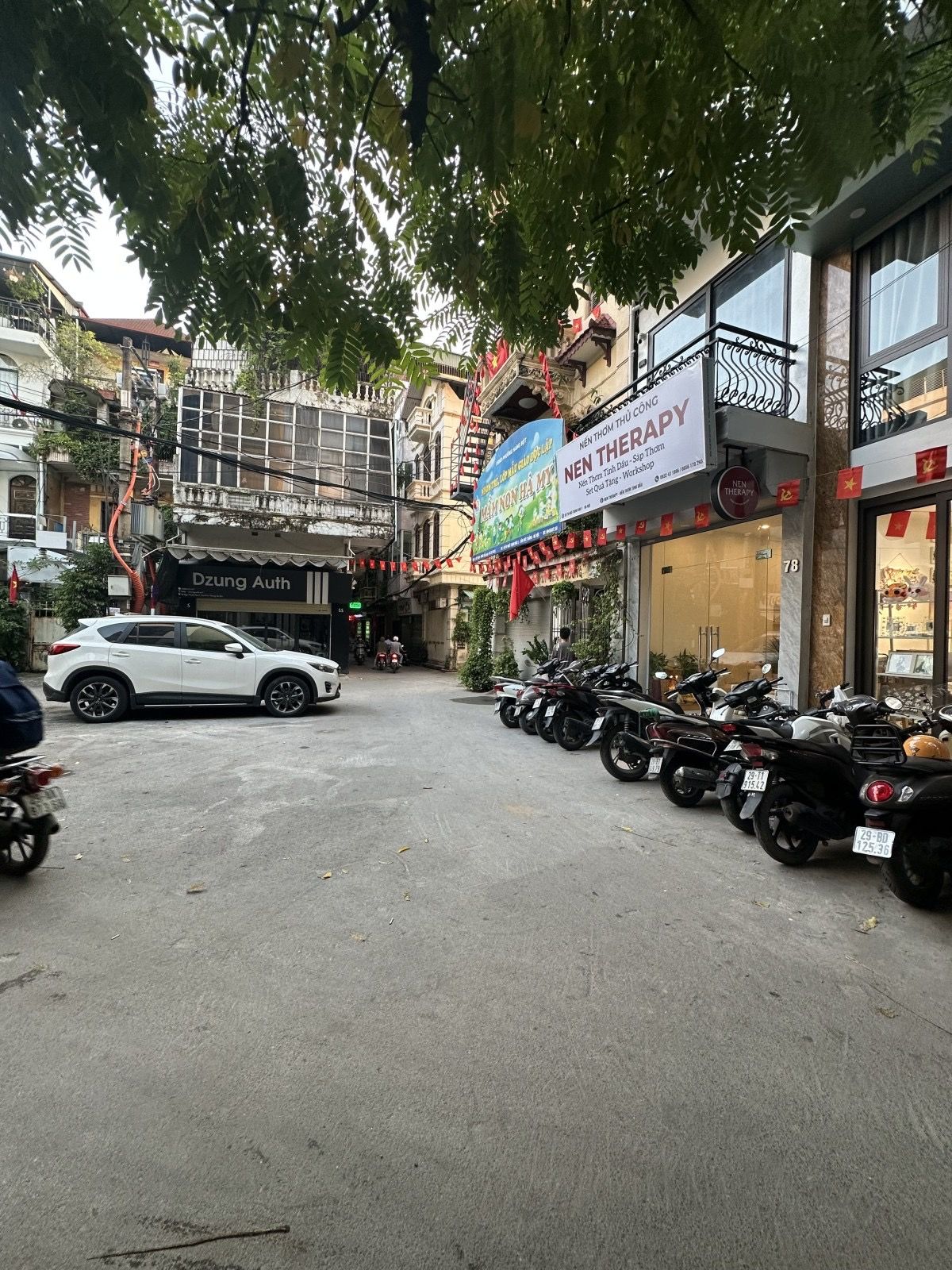 SIÊU PHẨM ĐỐNG ĐA - THỔ QUAN 1- NGÕ TO NHƯ PHỐ - OTO TRÁNH - KINH DOANH - LÔ GÓC - Ô CHỜ THANG MÁY - SỔ ĐỎ VUÔNG ĐẸP ,,,