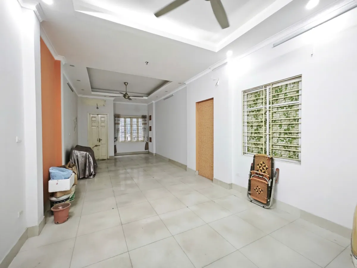 Bán Nhà Bùi Xương Trạch. Thanh Xuân. Ô Tô. DT 62m2. MT 4.2m. 6 Tầng. Giá 19.9 Tỷ