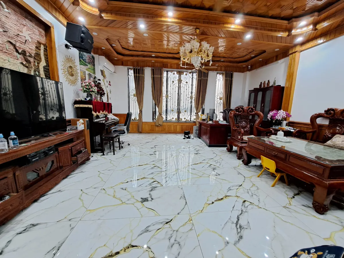 BÁN NHÀ SÁT KHU ĐÔ THỊ LINH ĐÀM –DT 91M2-6 TẦNG-MẶT TIỀN 6,5M- NGÕ THÔNG Ô TÔ – KINH DOANH