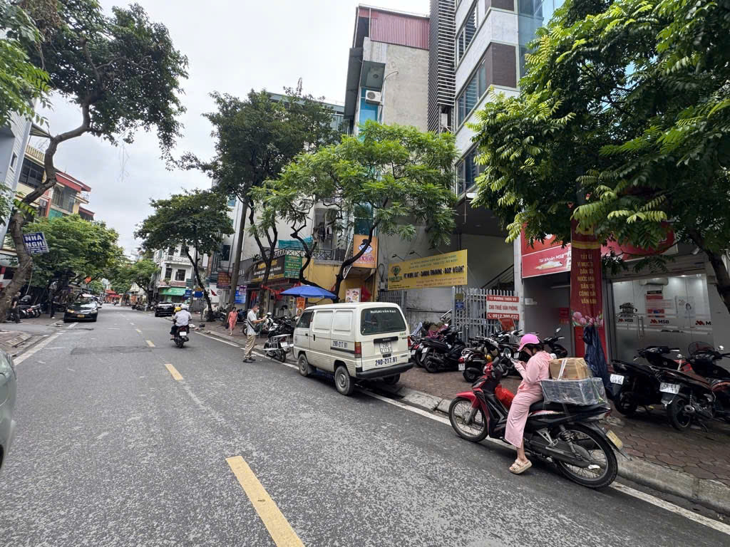 Bán nhà phố Vương Thừa Vũ – gara ô tô, 91m², 4 tầng, phân lô dân trí cao, giá 25 tỷ