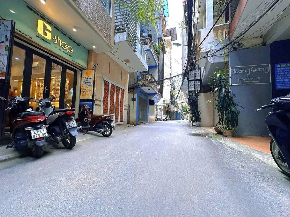 BÁN NHÀ NGUYỄN CHÍ THANH - OTO KINH DOANH SẦM UẤT - THANG MÁY - LÔ GÓC - MẶT TIỀN RỘNG , ,,