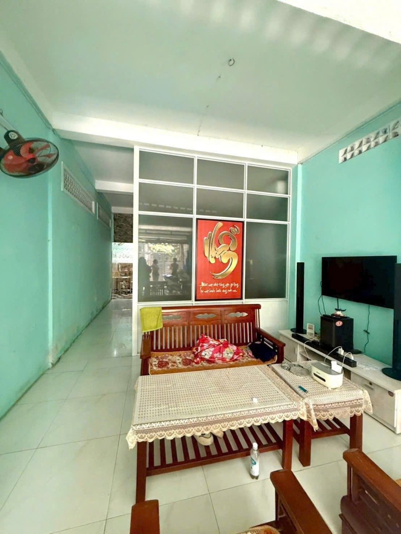 ► Nhà kiệt thông gần MT Hải Phòng đối diện Ga Tàu, 88m2, 2 tầng, 3PN, nhơn 4 tỷ