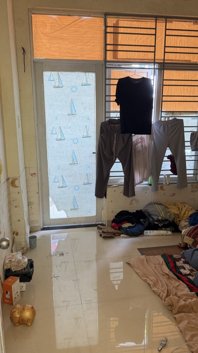 ♣ Nhà MT Huỳnh Thúc Kháng, Phố KD Du Lịch, 2 mặt thoáng, 4.8 tỷ