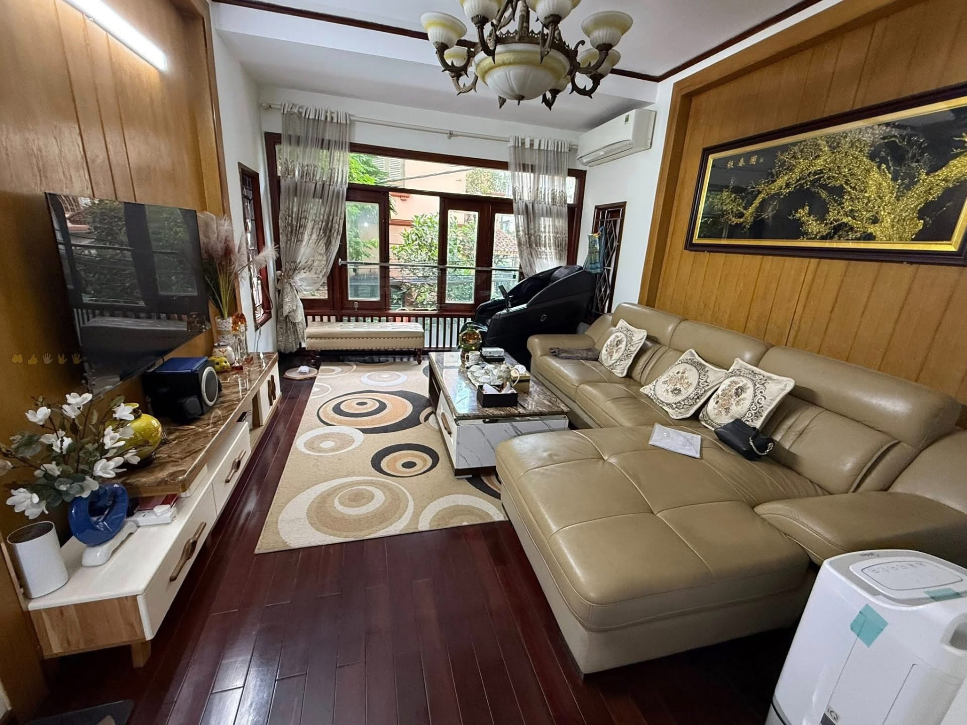 CHỈ 23 TỶ SỞ HỮU NHÀ DT 74M, 6 TẦNG, NGÕ THÔNG, KINH DOANH, Ô TÔ ĐỖ CỬA PHỐ TRUNG KÍNH.