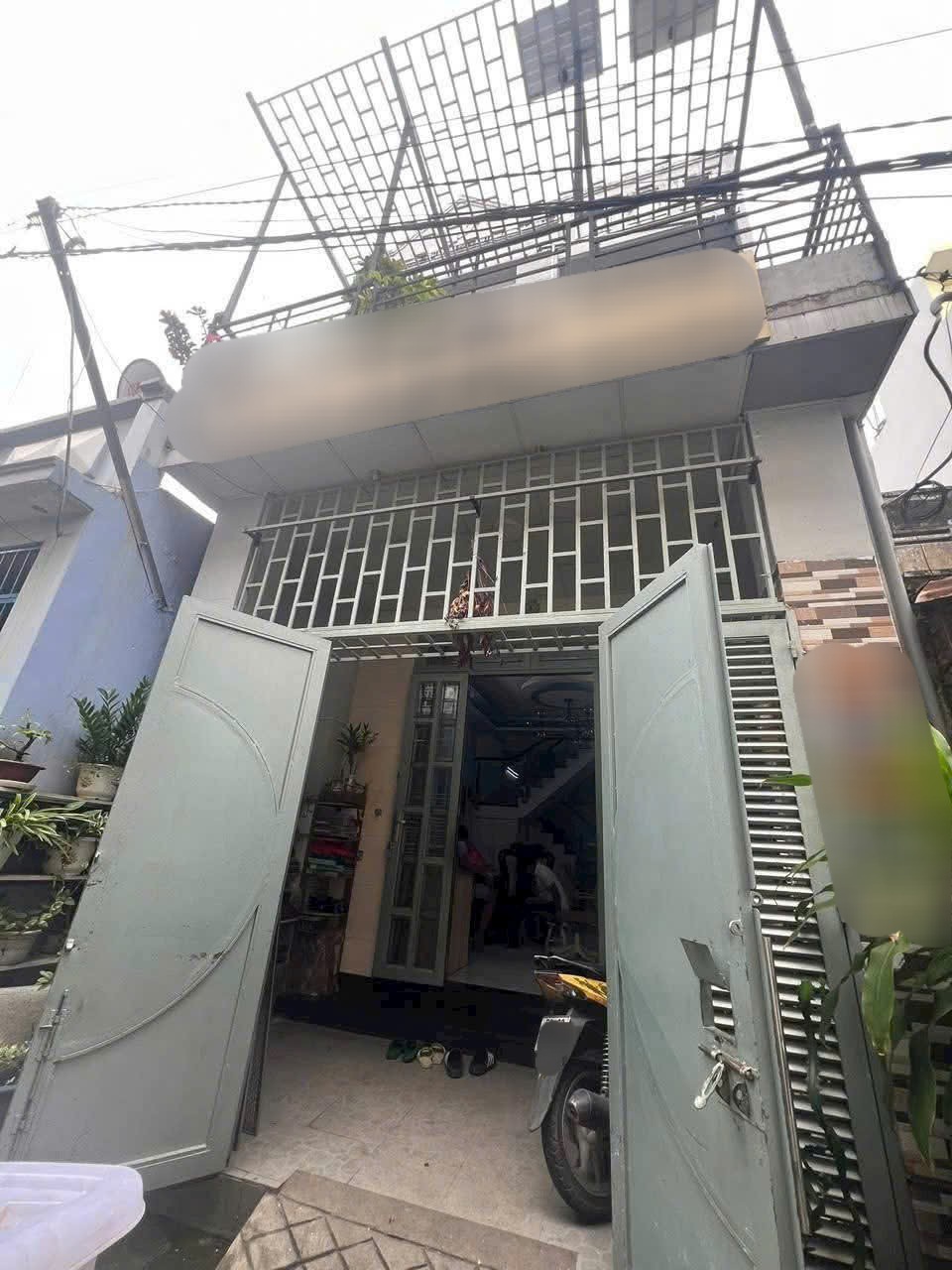 Căn nhà rẻ đẹp 65.3m² trên sổ Tân Thới Hiệp Quận 12 chủ kêu bán 3.8 tỷ rất ngon.