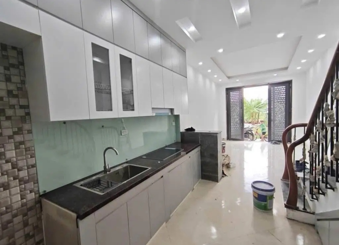 BÁN NHÀ TỨ HIỆP - CỔ ĐIỂN B - NHÀ 5TẦNG MỚI