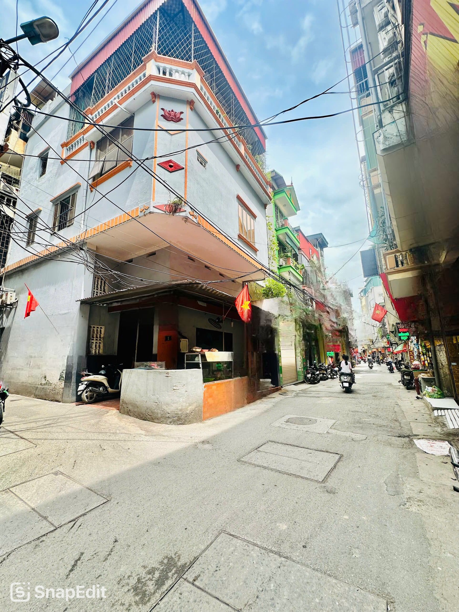 BÁN NHÀ KINH DOANH LÔ GÓC MẶT PHỐ BÙI XƯƠNG TRẠCH THANH XUÂN DT70,5 3T MT6.8M