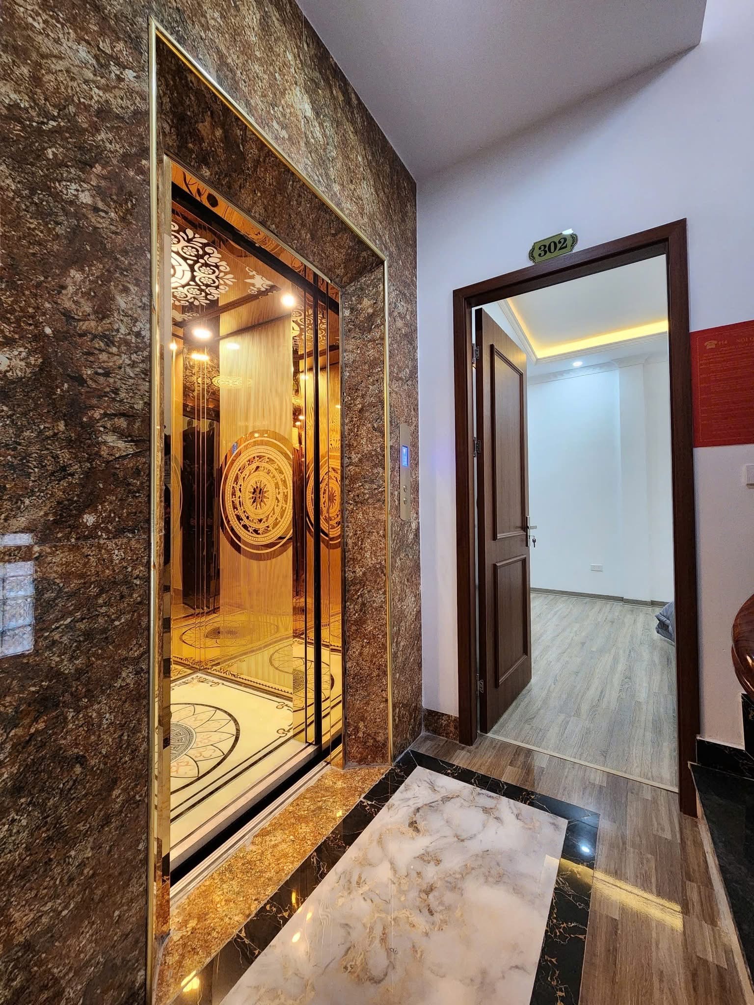 NHÀ MỚI ĐẸP YÊN LẠC 90 m2 x 4 tầng mt4 m giá 23,5 tỷ