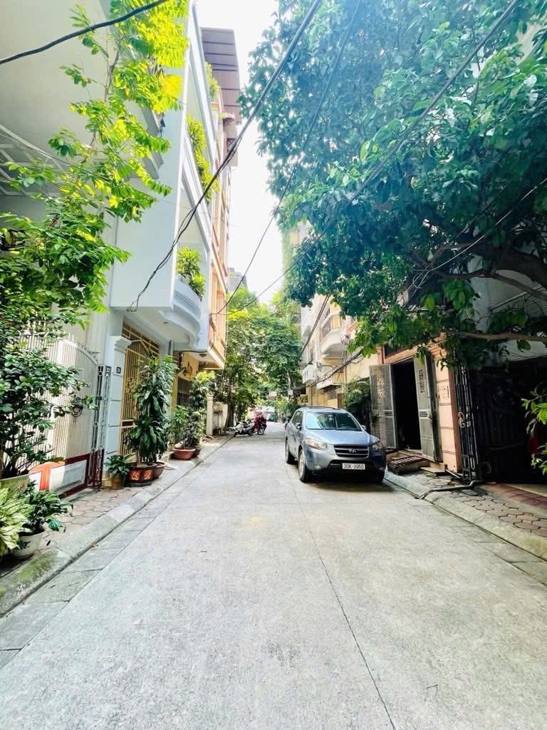 BÁN NHÀ PHÂN LÔ LẠC TRUNG HAI BÀ TRƯNG - 70M 4T MT 4.4M - VỈA HÈ OTO TRÁNH NHAU KINH DOANH ĐỈNH GẦN TIMES CITY