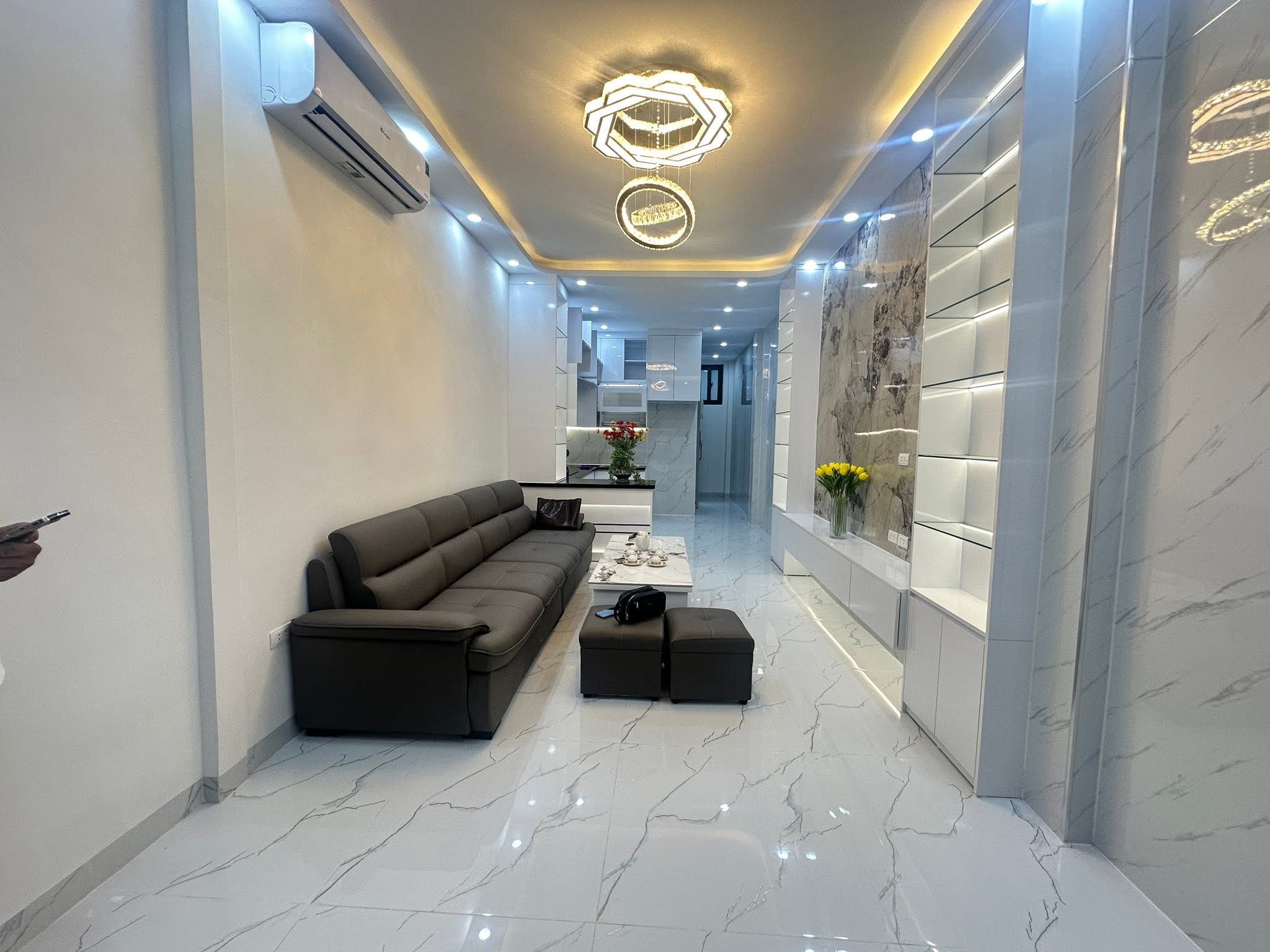 SIÊU PHẨM HOÀNG VĂN THÁI 47M, 5T, MT 4,2m – 17,5 Tỷ