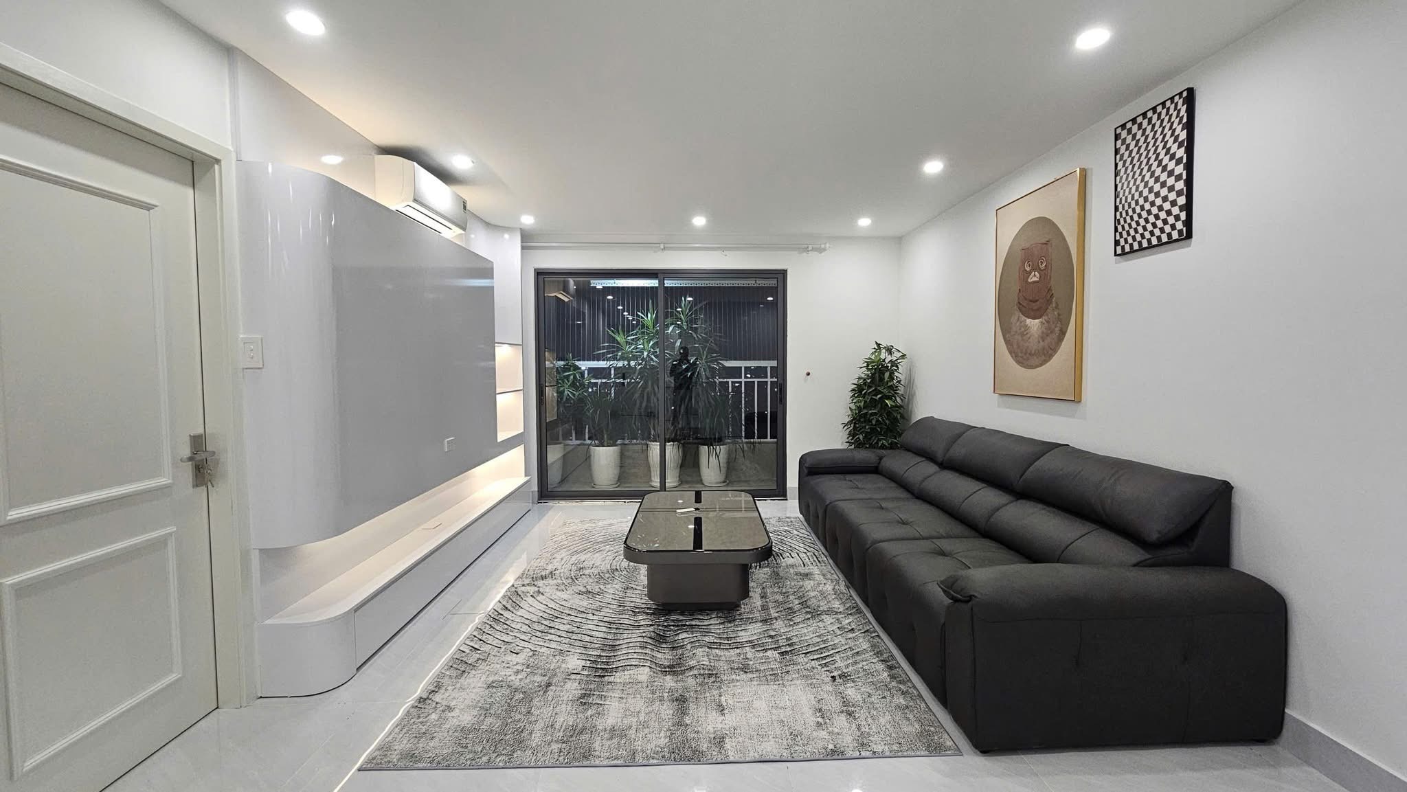 BÁN CĂN HỘ CHUNG CƯ KINH ĐÔ BUILDING 93 LÒ ĐÚC HAI BÀ TRƯNG - 100M 2PN - NHÀ ĐẸP FULL NỘI THẤT GIÁP HOÀN KIẾM HIẾM NHÀ BÁN