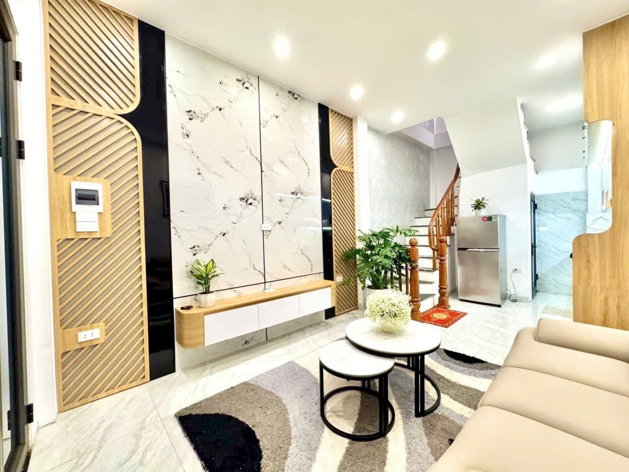 BÁN NHÀ MAI ĐỘNG HOÀNG MAI - 33M 6T MT 4.2M - NHỈNH 8 TỶ SĐCC GẦN FELIZ HOMES GẦN BÁCH KINH XÂY NHÀ ĐẸP