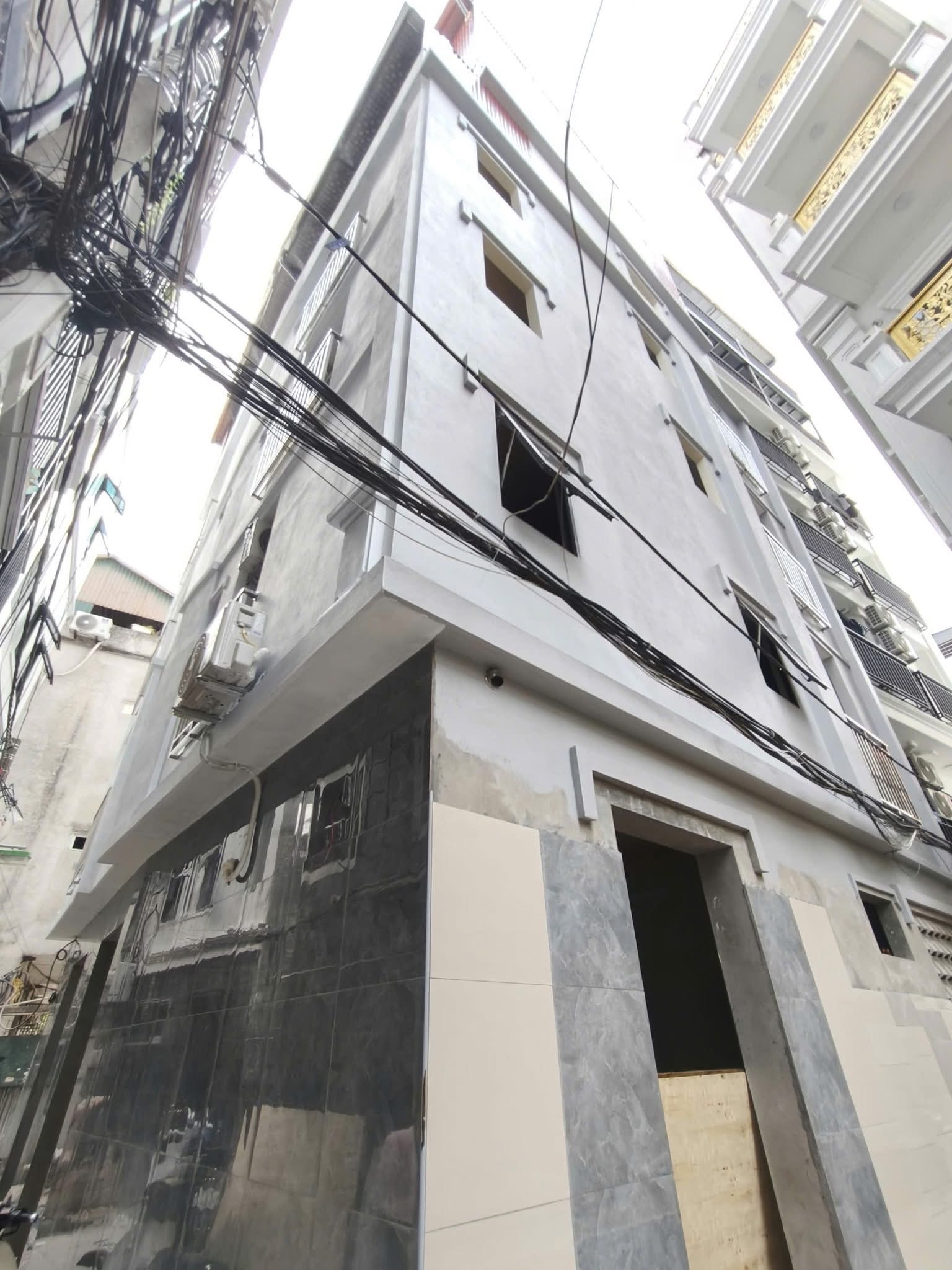 SIÊU PHẨM NHÀ MỚI XÂY – LÔ GÓC 2 THOÁNG – TRUNG TÂM CẦU GIẤY