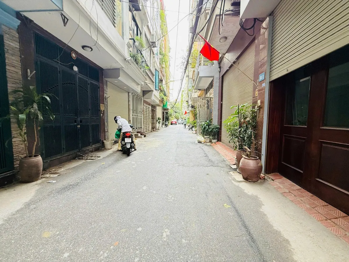 Bán Đất Tặng Nhà C4 Hoàng Văn Thái, Quận Thanh Xuân. nhỉnh 14 Tỷ Mặt tiền 4m2 Sổ vuông A4 Phân Lô ô tô, Kinh doanh văn phòng Pháp Lý Chuẩn