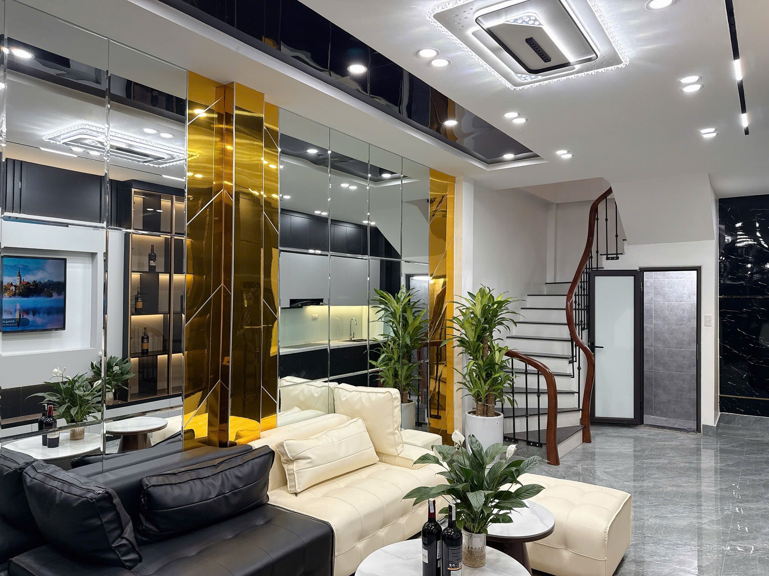 SIÊU PHẨM THANH XUÂN – NGÕ THÔNG BÀN CỜ – 5M RA Ô TÔ TRÁNH – FULL NỘI THẤT CHÂU ÂU – GIÁ 8.95 TỶ