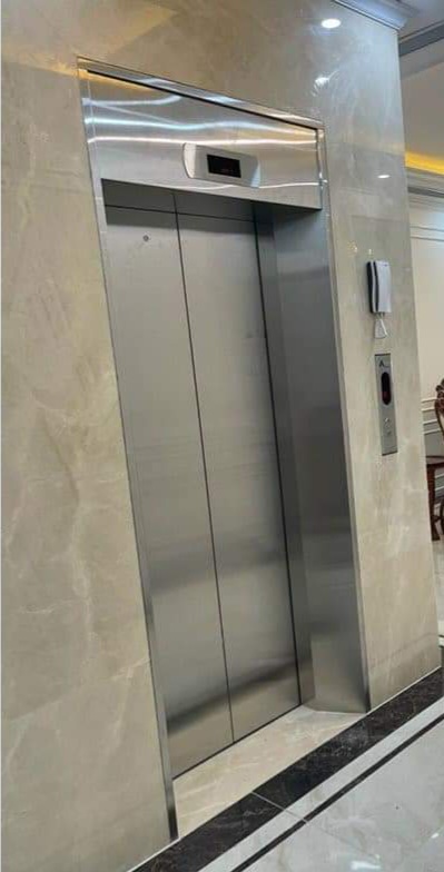 Cho thuê nhà, Vỉa hè, Thang máy, pccc, 387m2_ 6T, P. Trích Sài-155 Tr