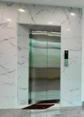 Nhà tôi cho thuê nhà hai cửa đi, mới, Hoàng Cầu, 102m2x 4T vỉa hè 30 Tr