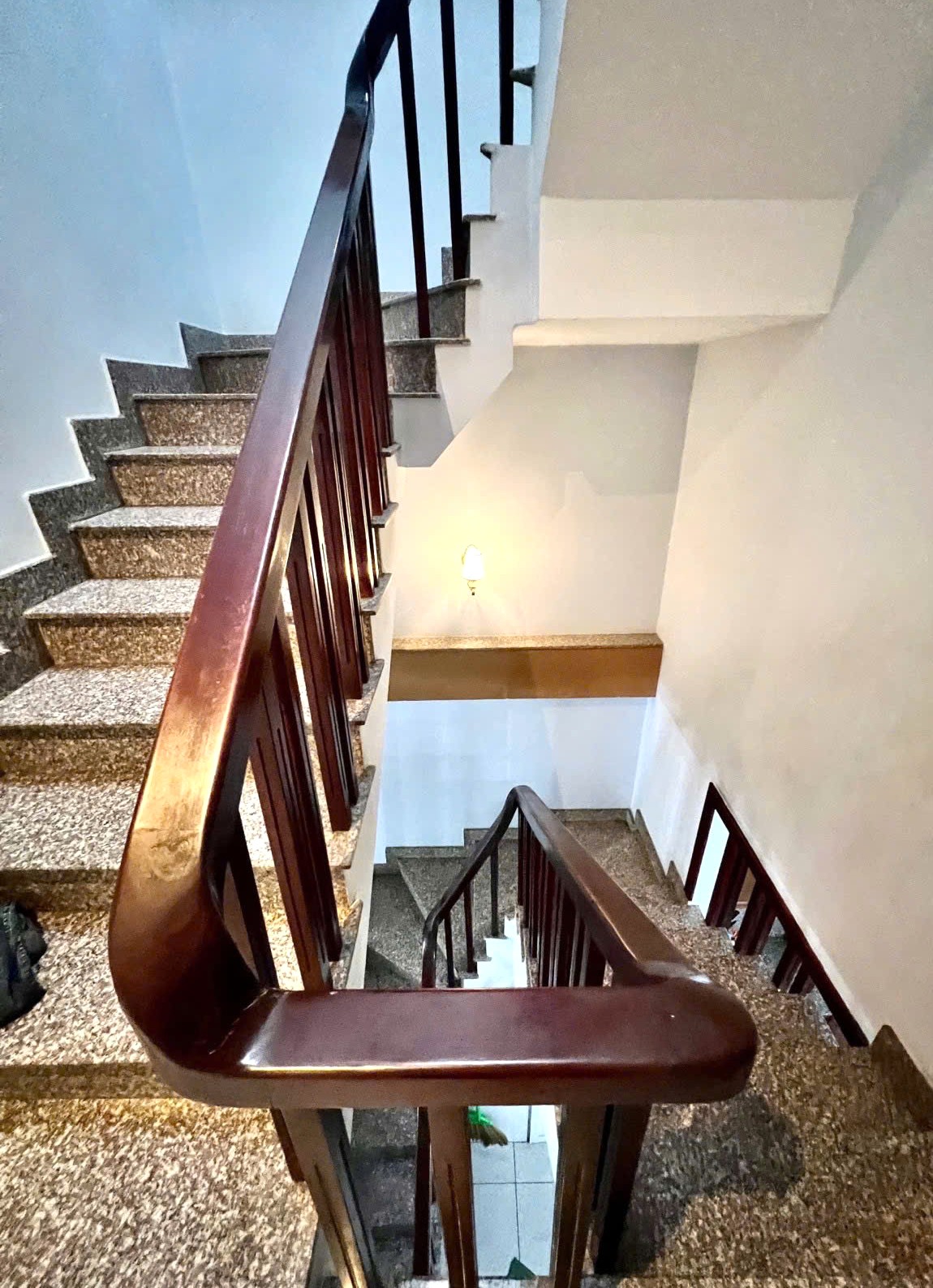 CHÍNH CHỦ - HXH Ô TÔ ĐỖ CỬA - 58M² - 3 TẦNG / 3PN - GẦN VINCOM QUANG TRUNG – P10 GÒ VẤP - NHỈNH 6 TỶ TL