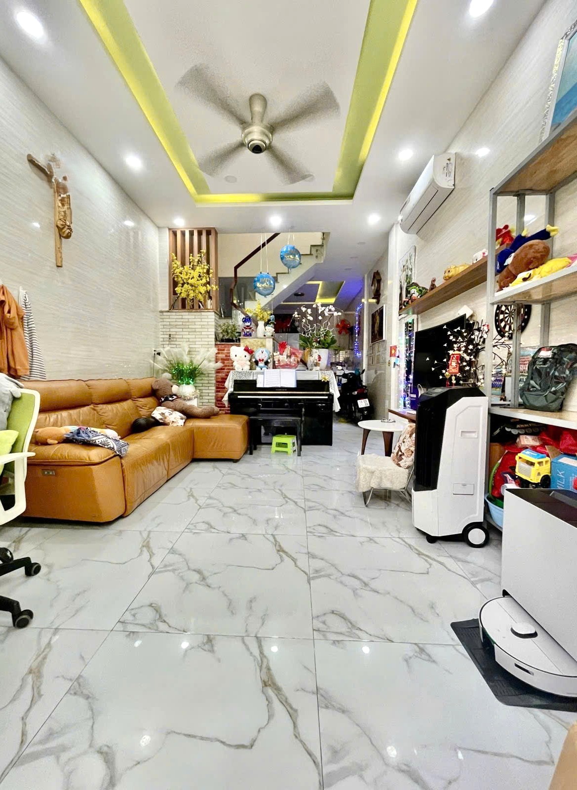 Bán nhà 65M² 3 Tầng HẺM XE HƠI Thống Nhất P11 Gò Vấp Nhỉnh 6xTỷ TL