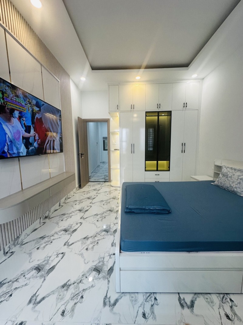 BÁN NHÀ TÂN BÌNH HXH 45M2 3 TẦNG NGANG 4M NỞ HẬU SÁT MT ĐẸP DÂN TRÍ LÊ VĂN SỸ GẤP BÁN 5.9 TỶ.