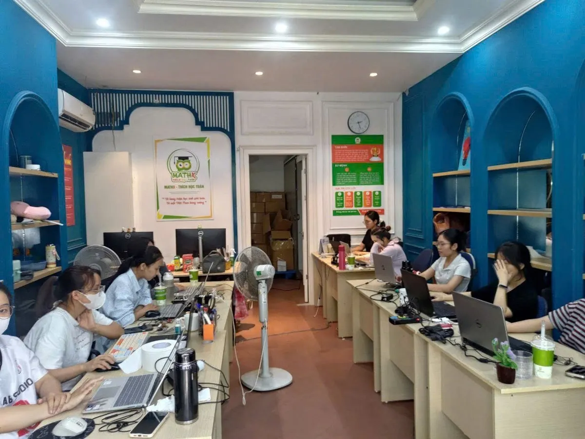 Bán tòa nhà văn phòng khu Nguyễn Chánh, Cầu Giấy, 8 tầng thang máy, 50m2, mt 5m, 38.5 tỷ.