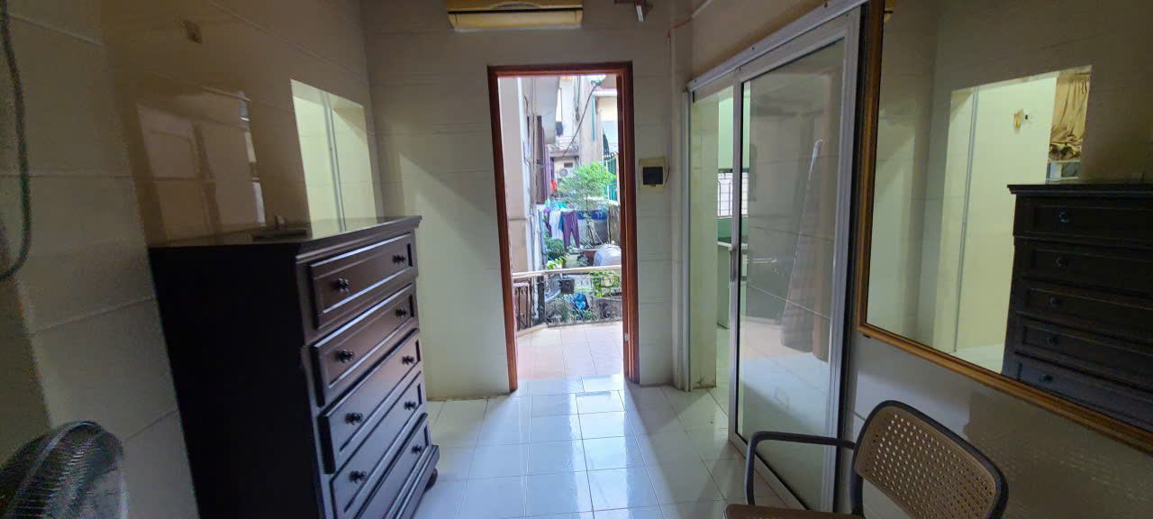 Cho thuê phòng tầng 2 ngõ Bà Triệu,45m², 2 phòng ngủ, 1 vệ sinh, 9 triệu/tháng